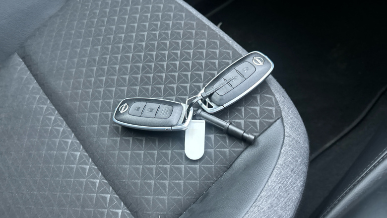 Nissan Juke 1.0 DiG-T N-Connecta 5dr Petrol Hatchback